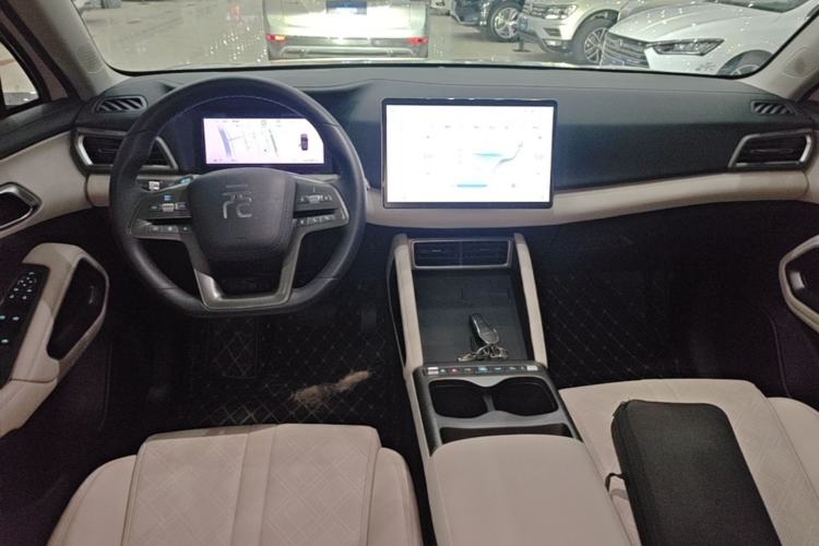 Used BYD Yuan UP 2025 Intelligent Driving Version 401 KM Dynamic Edition Center Console