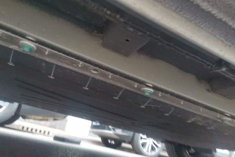Used BYD Yuan UP 2025 Model 301KM Leading Version Chassis Front Left
