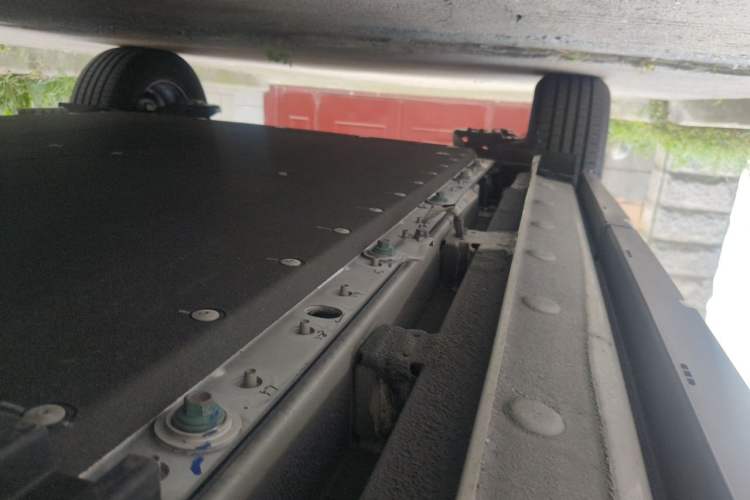 Used BYD Yuan UP 2025 Intelligent Driving Version 401 KM Dynamic Edition Chassis Front Right
