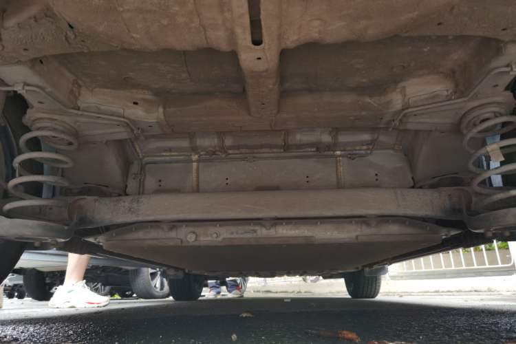 Used BYD Yuan UP 2025 Intelligent Driving Version 401 KM Dynamic Edition Chassis Rear