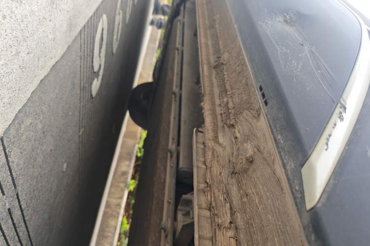 Used BYD Yuan UP 2025 Model 301KM Leading Version Chassis Rear Left