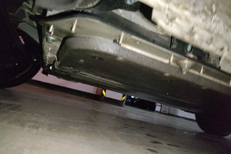 Used BYD Yuan UP 2025 Intelligent Driving Version 401 KM Dynamic Edition Chassis Rear Right