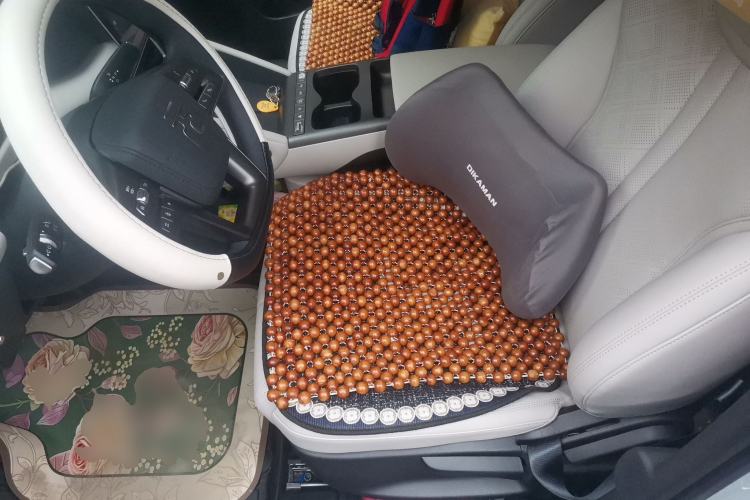 Used BYD Yuan UP 2025 Model 301KM Leading Version Driver Seat