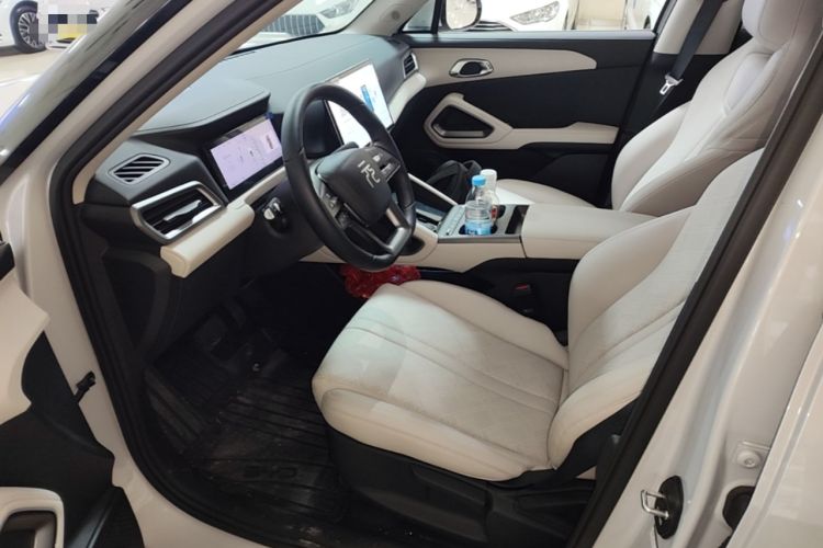 Used BYD Yuan UP 2025 Intelligent Driving Version 401 KM Dynamic Edition Driver Seat