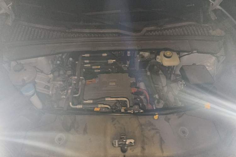 Used BYD Yuan UP 2025 Intelligent Driving Version 401 KM Dynamic Edition Engine Bay