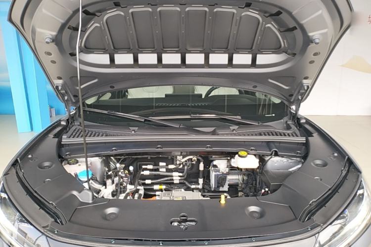 Used BYD Yuan UP 2025 Intelligent Driving Version 401 km Leading Edition Engine Bay