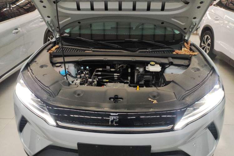 Used BYD Yuan UP 2025 Intelligent Driving Version 401 km Leading Edition Engine Bay