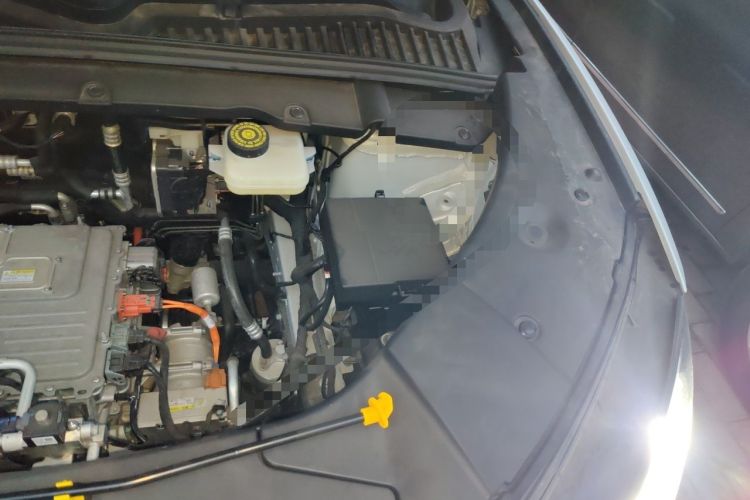 Used BYD Yuan UP 2025 Model 301KM Leading Version Engine Bay Left