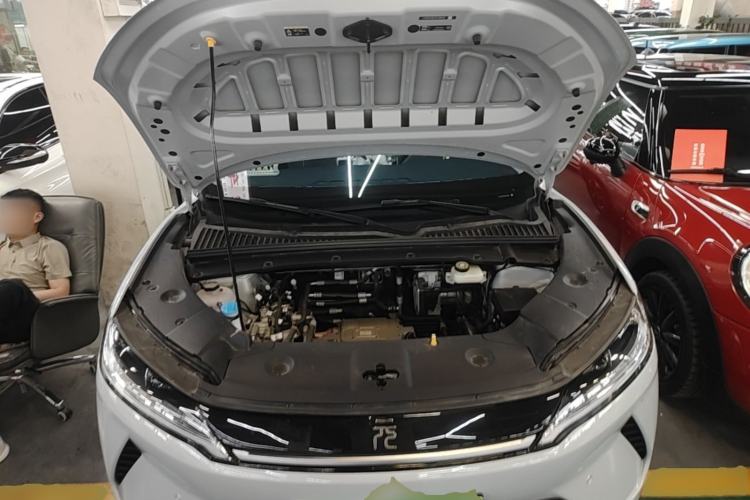 Used BYD Yuan UP 2025 Intelligent Driving Version 401 km Leading Edition Engine Bay