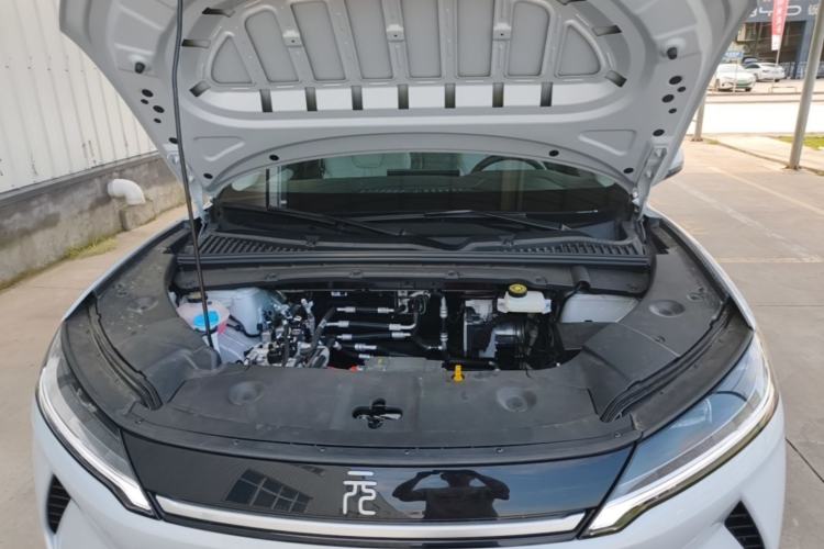 Used BYD Yuan UP 2025 Intelligent Driving Version 401 km Leading Edition Engine Bay
