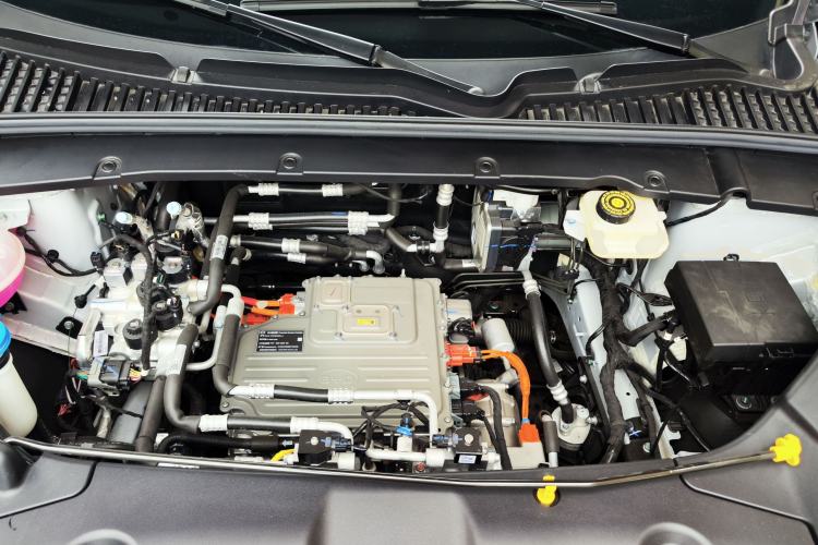 Used BYD Yuan UP 2025 Model 301KM Leading Version Engine Bay