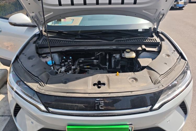 Used BYD Yuan UP 2025 Intelligent Driving Version 401 KM Dynamic Edition Engine Bay