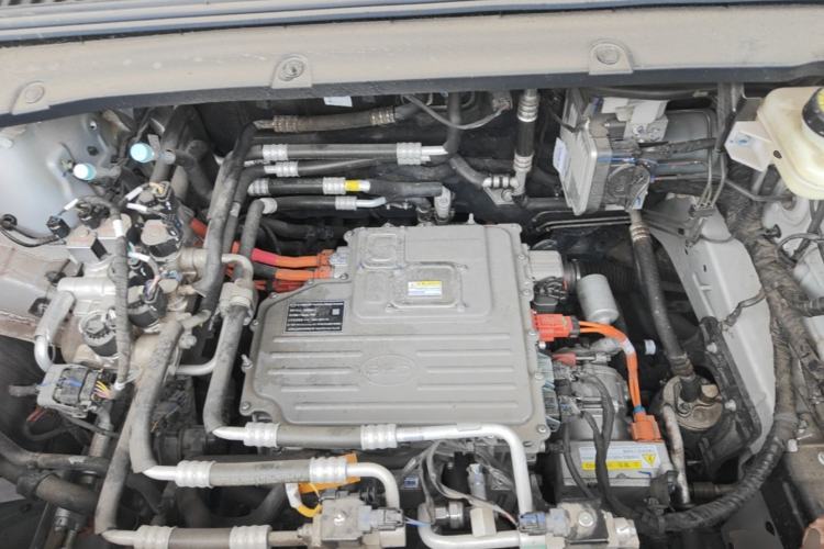Used BYD Yuan UP 2025 Intelligent Driving Version 401 KM Dynamic Edition Engine Bay
