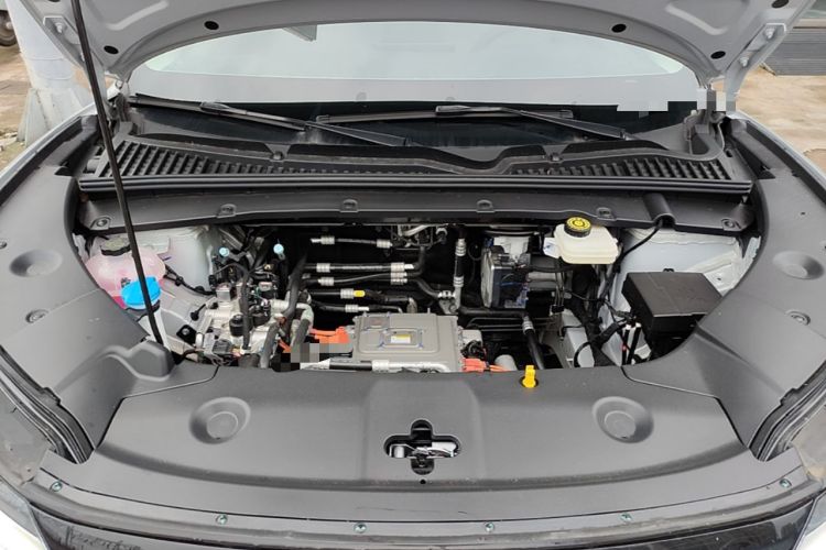 Used BYD Yuan UP 2025 Model 301KM Leading Version Engine Bay