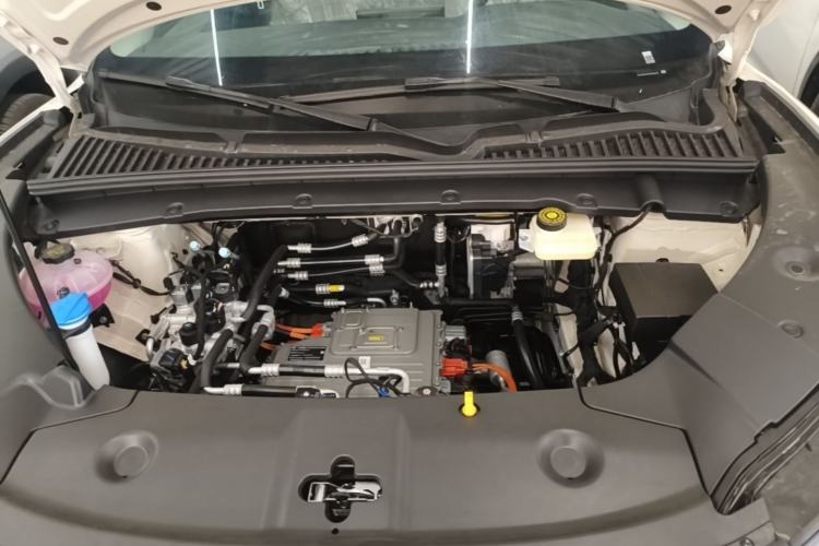 Used BYD Yuan UP 2025 Model 301KM Leading Version Engine Bay