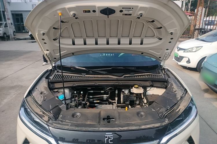 Used BYD Yuan UP 2025 Model 301KM Leading Version Engine Bay