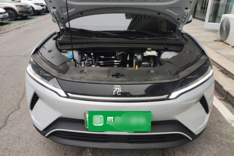 Used BYD Yuan UP 2025 Intelligent Driving Version 401 KM Dynamic Edition Engine Bay