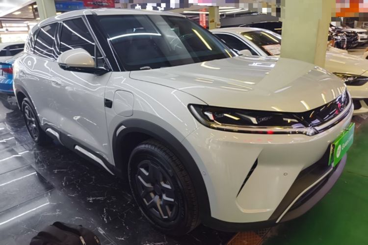 Used BYD Yuan UP 2025 Intelligent Driving Version 401 KM Dynamic Edition Exterior 1