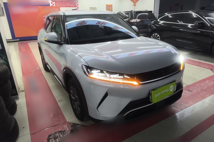 Used BYD Yuan UP 2025 Model 301KM Leading Version Exterior 1