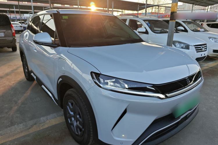 Used BYD Yuan UP 2025 Model 301KM Leading Version Exterior 1