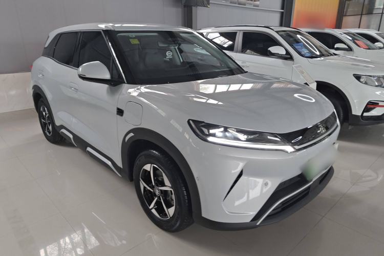 Used BYD Yuan UP 2025 Intelligent Driving Version 401 km Leading Edition Exterior 2