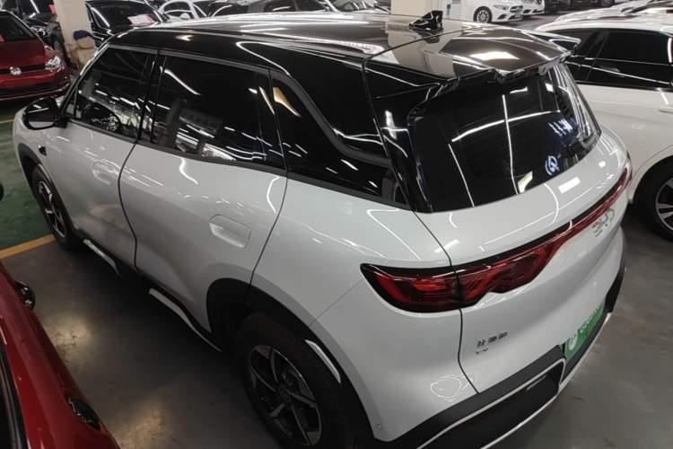 Used BYD Yuan UP 2025 Intelligent Driving Version 401 km Leading Edition Exterior 2