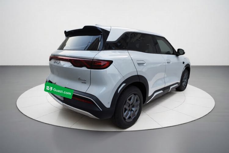 Used BYD Yuan UP 2025 Intelligent Driving Version 401 KM Dynamic Edition Exterior 5