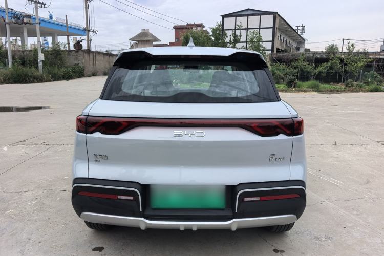 Used BYD Yuan UP 2025 Model 301KM Leading Version Exterior 5