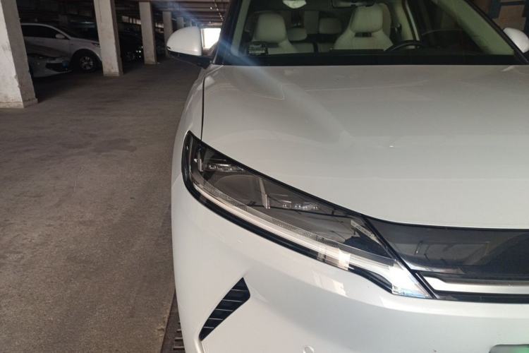 Used BYD Yuan UP 2025 Intelligent Driving Version 401 km Leading Edition Exterior 6