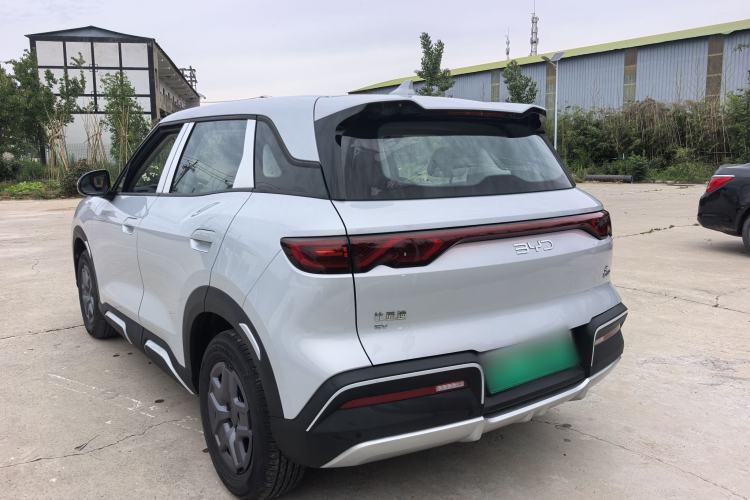 Used BYD Yuan UP 2025 Model 301KM Leading Version Exterior 6