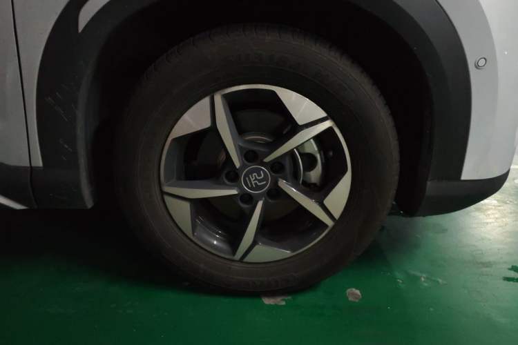 Used BYD Yuan UP 2025 Intelligent Driving Version 401 km Leading Edition Exterior 7