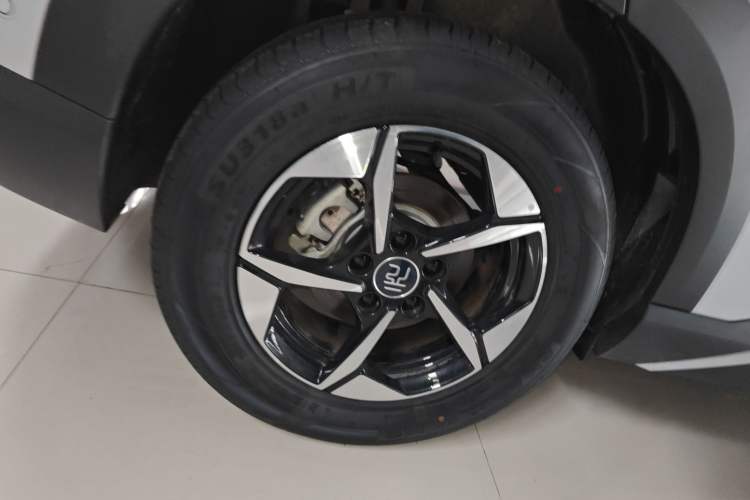 Used BYD Yuan UP 2025 Intelligent Driving Version 401 km Leading Edition Exterior 8