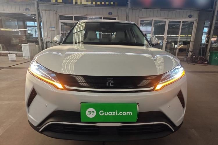 Used BYD Yuan UP 2025 Intelligent Driving Version 401 KM Dynamic Edition Front