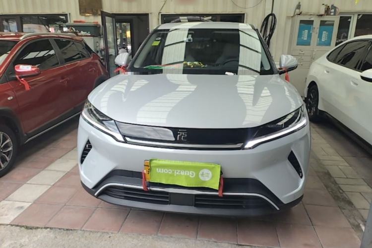 Used BYD Yuan UP 2025 Model 301KM Leading Version Front