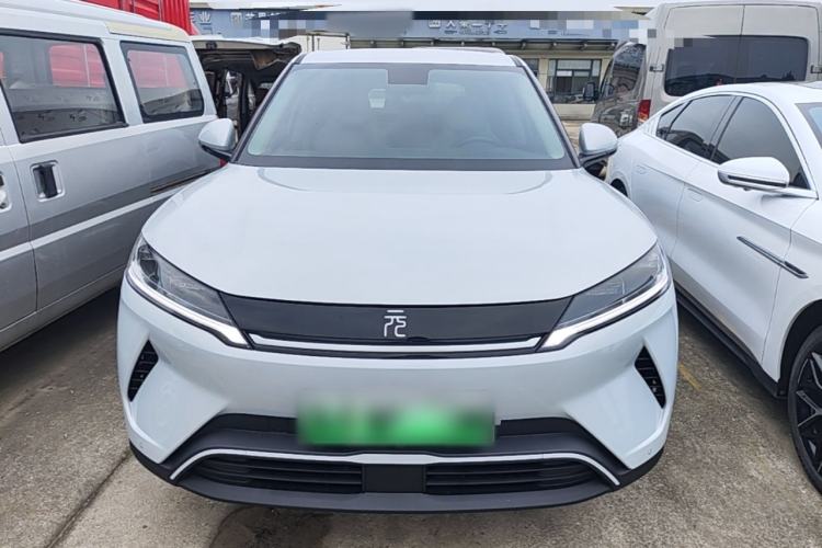 Used BYD Yuan UP 2025 Model 301KM Leading Version Front
