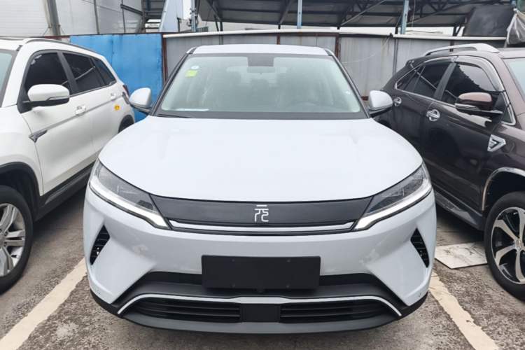 Used BYD Yuan UP 2025 Model 301KM Leading Version Front