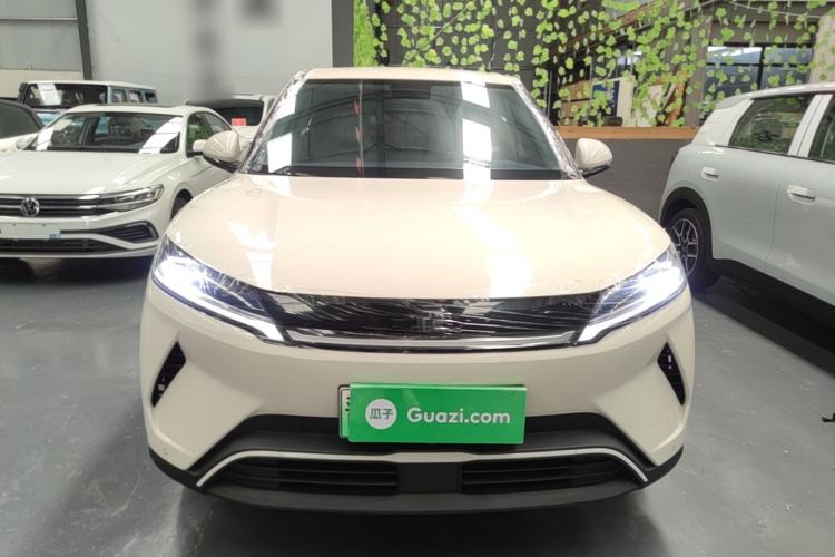 Used BYD Yuan UP 2025 Model 301KM Leading Version Front