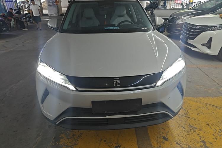 Used BYD Yuan UP 2025 Intelligent Driving Version 401 KM Dynamic Edition Front