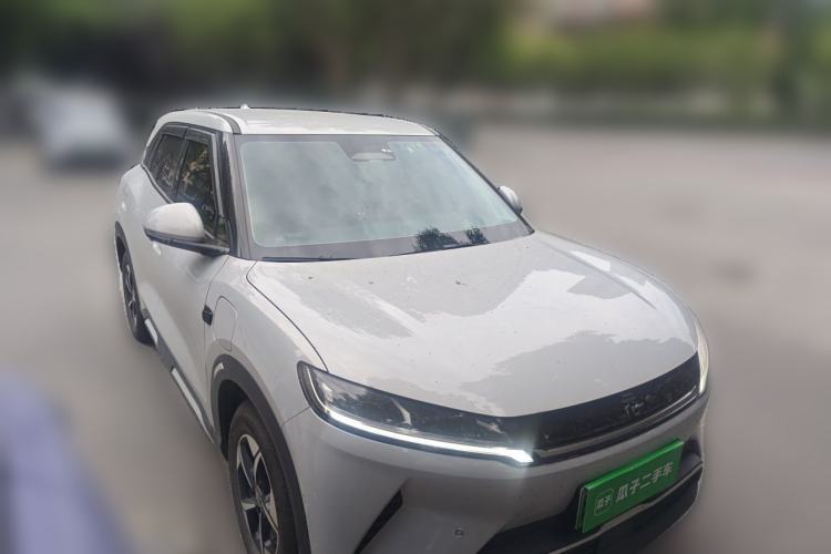 Used BYD Yuan UP 2025 Intelligent Driving Version 401 km Leading Edition Front Right 45 Deg