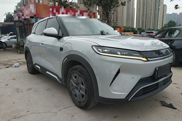 Used BYD Yuan UP 2025 Intelligent Driving Version 401 KM Dynamic Edition Front Right 45 Deg