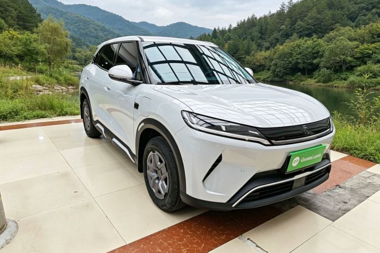 Used BYD Yuan UP 2025 Intelligent Driving Version 401 KM Dynamic Edition Front Right 45 Deg