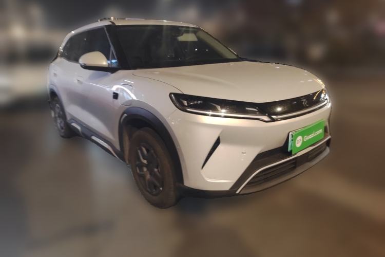 Used BYD Yuan UP 2025 Intelligent Driving Version 401 KM Dynamic Edition Front Right 45 Deg