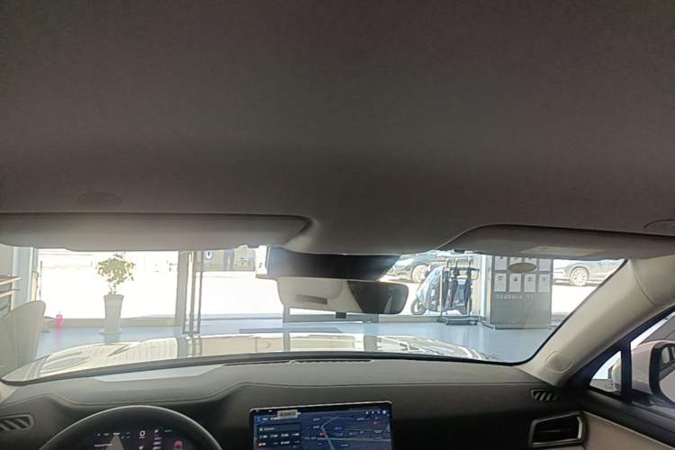 Used BYD Yuan UP 2025 Intelligent Driving Version 401 KM Dynamic Edition Headliner