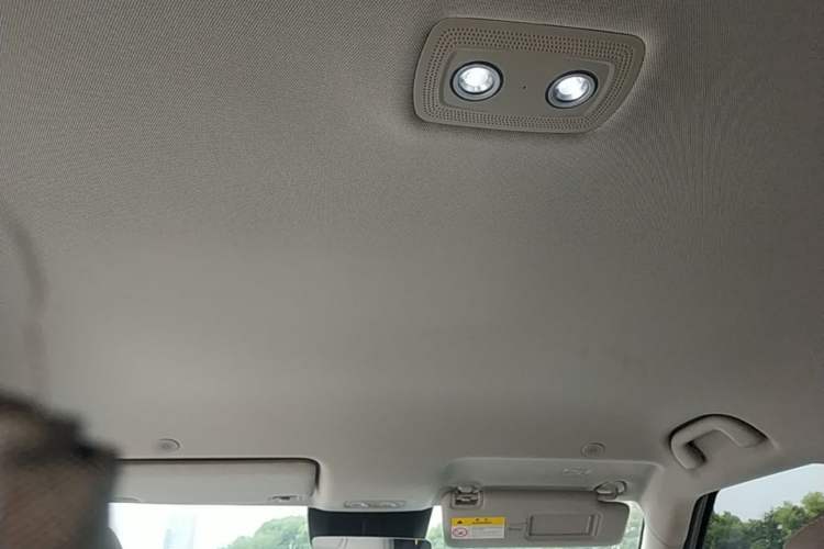 Used BYD Yuan UP 2025 Intelligent Driving Version 401 KM Dynamic Edition Headliner