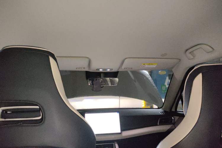 Used BYD Yuan UP 2025 Intelligent Driving Version 401 KM Dynamic Edition Headliner