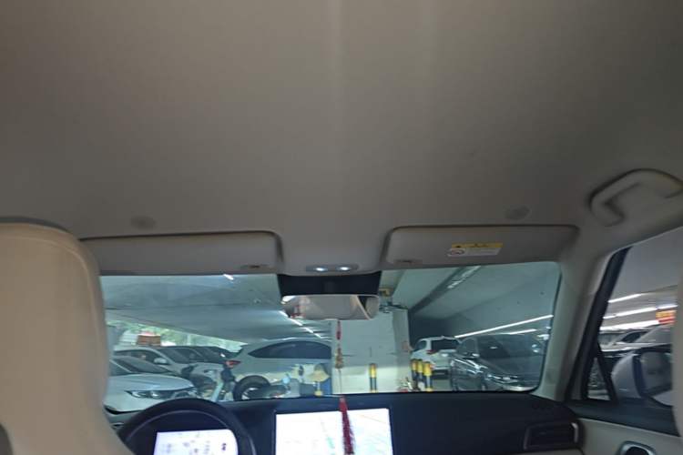 Used BYD Yuan UP 2025 Intelligent Driving Version 401 KM Dynamic Edition Headliner