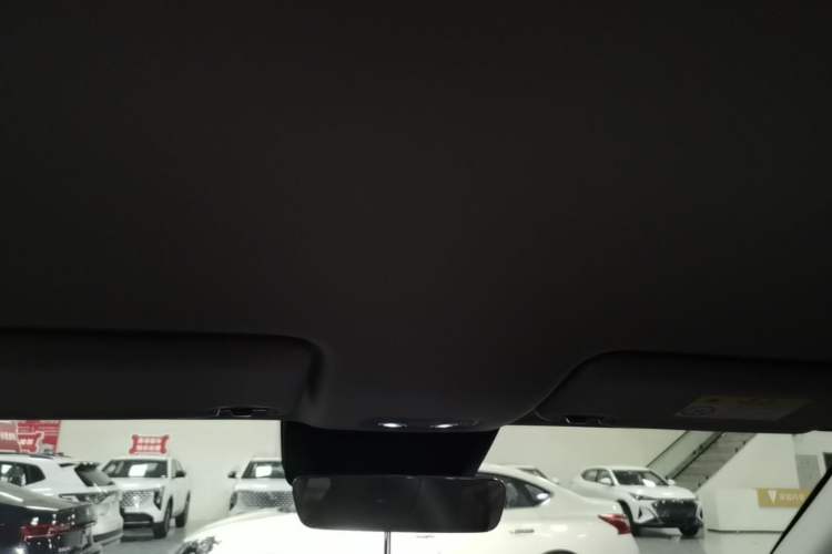 Used BYD Yuan UP 2025 Intelligent Driving Version 401 KM Dynamic Edition Headliner