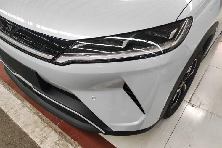 Used BYD Yuan UP 2025 Intelligent Driving Version 401 km Leading Edition Left Front Headlight