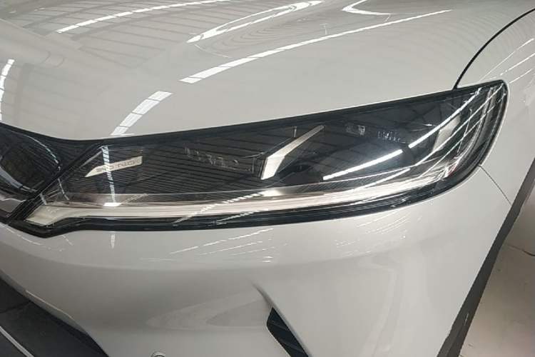 Used BYD Yuan UP 2025 Intelligent Driving Version 401 km Leading Edition Left Front Headlight