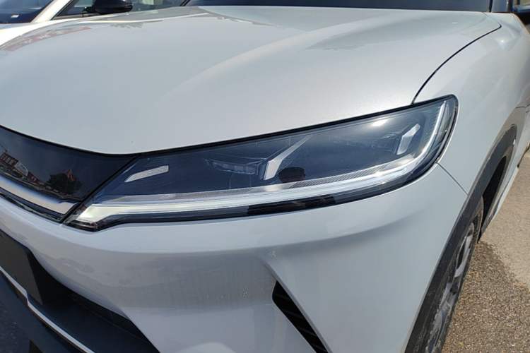 Used BYD Yuan UP 2025 Model 301KM Leading Version Left Front Headlight